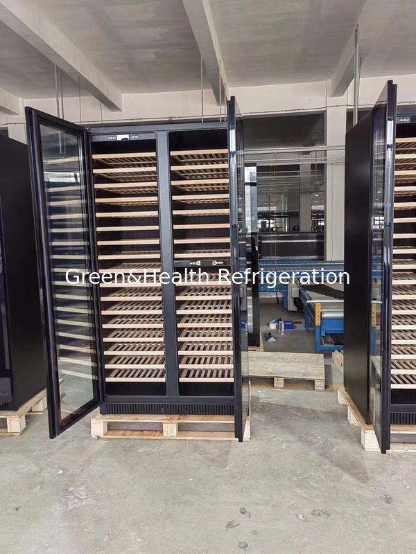 Giấy chứng nhận ETL LD-60D Đen khu vực kép Wine Display Cooler với điều khiển nhiệt độ điện tử