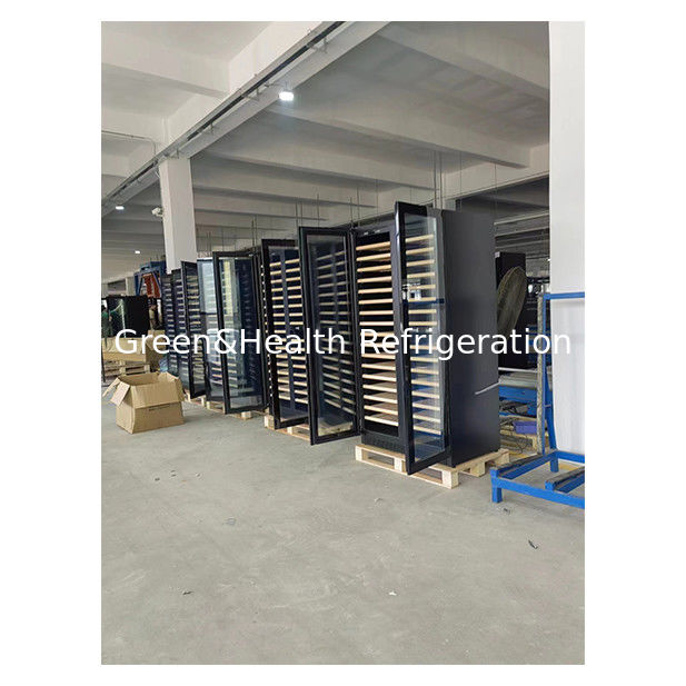 Tủ rượu 2 vùng nhiệt độ với kệ gỗ sồi và sức chứa 316 chai cho mục đích thương mại