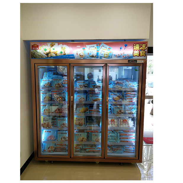 Siêu thị / Cửa hàng với ba cửa kính được trang bị tủ lạnh hiển thị đông lạnh đơn vị