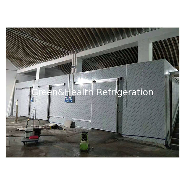 Phòng Lạnh Tùy Chỉnh Kích Thước với Bọt Polyurethane Cứng và Chế Độ Rã Đông Tự Động Bằng Điện để Bảo Quản Thực Phẩm Tối Ưu
